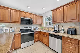 2632 Wicker Ave, Farmers Branch, TX 75234 - Photo 9
