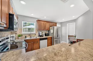 2632 Wicker Ave, Farmers Branch, TX 75234 - Photo 11