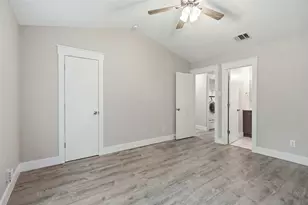 184 Merlin Way, Euless, TX 76039 - Photo 13