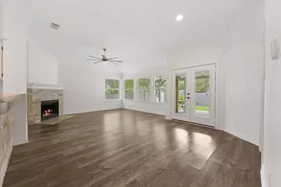 1216 Bold Forbes Drive, Grand Prairie, TX 75052 - Photo 5