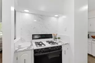 12319 Sunland St, Dallas, TX 75218 - Photo 17