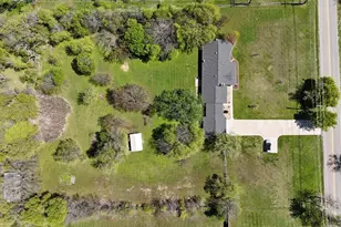 1211 McAlpin Rd, Midlothian, TX 76065 - Photo 9