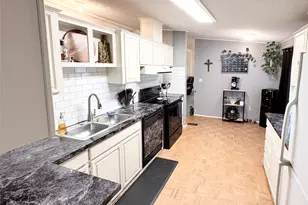 606 W 16th St, Cisco, TX 76437 - Photo 19