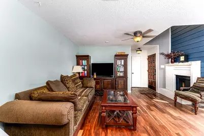 1719 Westview Terrace #L, Arlington, TX 76013 - Photo 3
