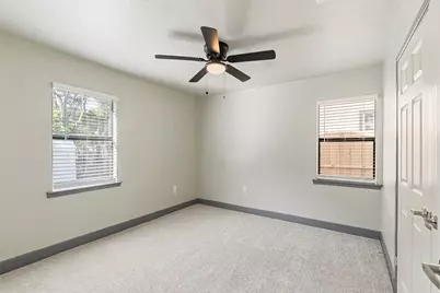 239 Halsey Street, Dallas, TX 75224 - Photo 9