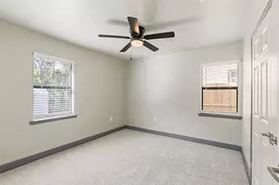 239 Halsey St, Dallas, TX 75224 - Photo 9