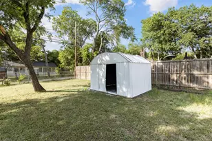 239 Halsey St, Dallas, TX 75224 - Photo 15