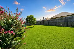 6632 La Sol Ln, Waco, TX 76712 - Photo 15