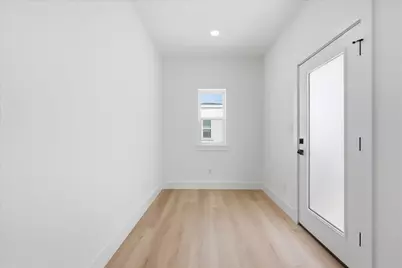 2015 California Drive #104, Dallas, TX 75204 - Photo 19