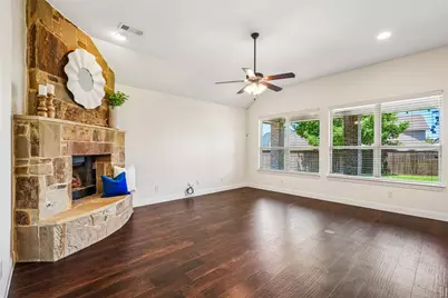 932 Champions Court, Roanoke, TX 76262 - Photo 9
