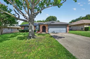 2409 Poppy Ln, Euless, TX 76039 - Photo 1