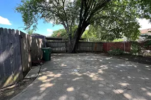 2408 Indigo Ln, Arlington, TX 76015 - Photo 11