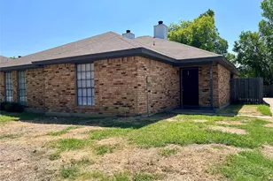 2408 Indigo Ln, Arlington, TX 76015 - Photo 1