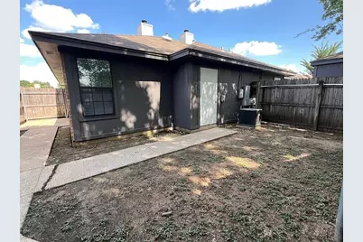 2408 Indigo Lane, Arlington, TX 76015 - Photo 9