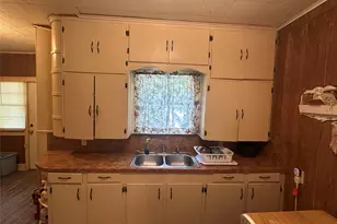 136 N Kollman Rd, Mexia, TX 76667 - Photo 9