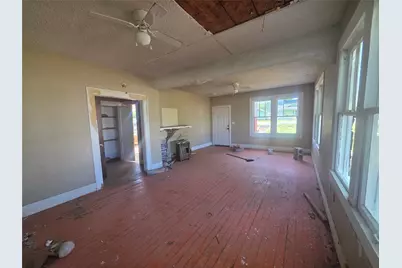 1100 E Walker Street, Breckenridge, TX 76424 - Photo 7