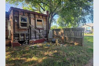 1100 E Walker Street, Breckenridge, TX 76424 - Photo 5