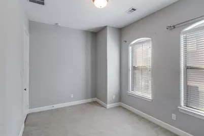 1348 Arch Place, Dallas, TX 75215 - Photo 15