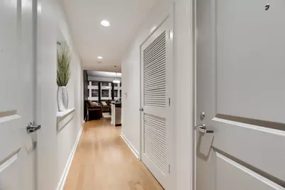 1200 Main Street #1007, Dallas, TX 75202 - Photo 21