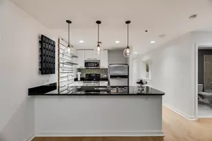 1200 Main St, Dallas, TX 75202 - Photo 9