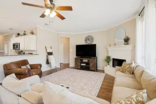 702 Champlain Ct, Midlothian, TX 76065 - Photo 3