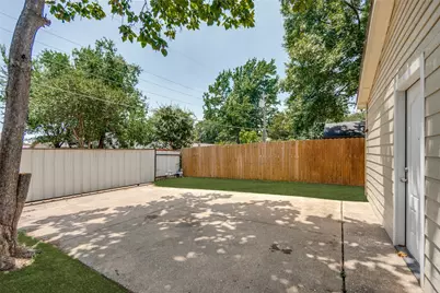 10406 Kinslow Drive, Dallas, TX 75217 - Photo 35