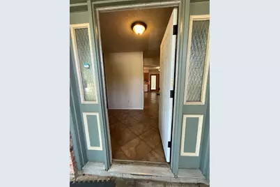 2332 Abbington Lane, Grand Prairie, TX 75052 - Photo 3
