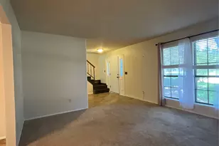 2332 Abbington Ln, Grand Prairie, TX 75052 - Photo 5