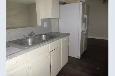4904 Virgil Street, Fort Worth, TX 76119 - Photo 5