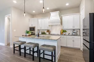 8620 Holliday Creek Way, McKinney, TX 75071 - Photo 9