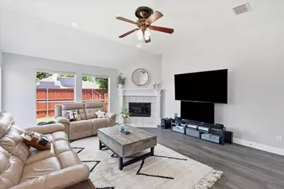 3704 Cottonwood Springs Drive, The Colony, TX 75056 - Photo 19