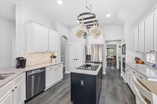 3704 Cottonwood Springs Dr, The Colony, TX 75056 - Photo 21