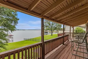 17 Shoreline Dr, Star Harbor, TX 75148 - Photo 1