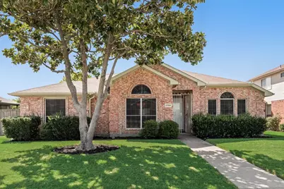 2704 Crooked Creek, Mesquite, TX 75181 - Photo 1