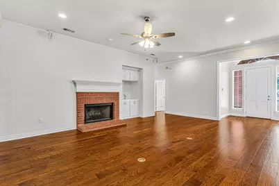 716 Ticonderoga Drive, Denton, TX 76205 - Photo 9