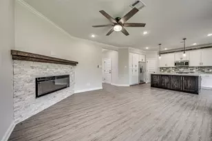 8243 Heritage Glen Dr, Red Oak, TX 75154 - Photo 5