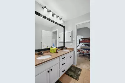 10201 Perkins Drive, Irving, TX 75063 - Photo 25