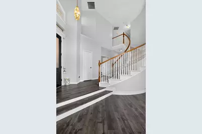 10201 Perkins Drive, Irving, TX 75063 - Photo 21