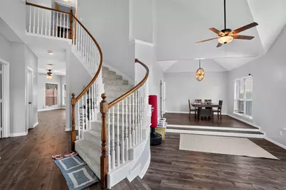 10201 Perkins Drive, Irving, TX 75063 - Photo 7