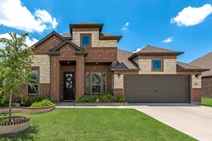 136 Aucuba Ln, Waxahachie, TX 75165 - Photo 1