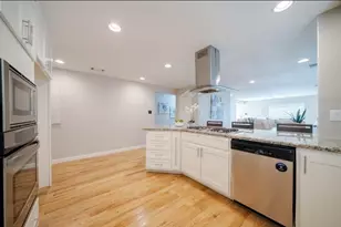 2004 Caddo St, Dallas, TX 75204 - Photo 15