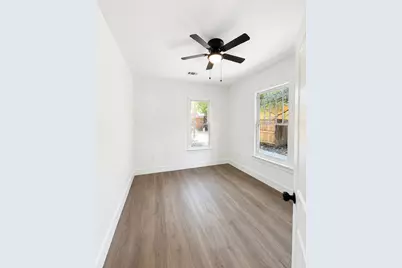 2229 College Avenue, Fort Worth, TX 76110 - Photo 1