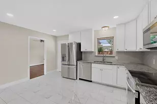 416 Rustic Cir, Richardson, TX 75080 - Photo 3