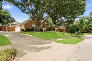 3204 Chaucer Ln, Flower Mound, TX 75022 - Photo 3