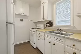 10622 Fern Dr, Dallas, TX 75228 - Photo 9