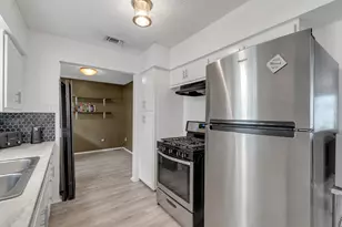 6315 Harmony Ln, Dallas, TX 75241 - Photo 11