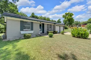 6315 Harmony Ln, Dallas, TX 75241 - Photo 3