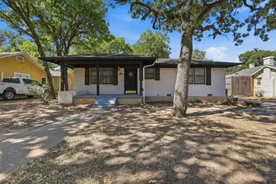 2321 Honeysuckle Avenue, Fort Worth, TX 76111 - Photo 1