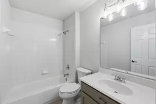 15701 Crown Cove Ln, Frisco, TX 75035 - Photo 23