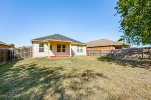 1281 Wysteria Ln, Burleson, TX 76028 - Photo 27